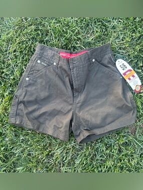 Revolt Khaki High-Waist Shorts